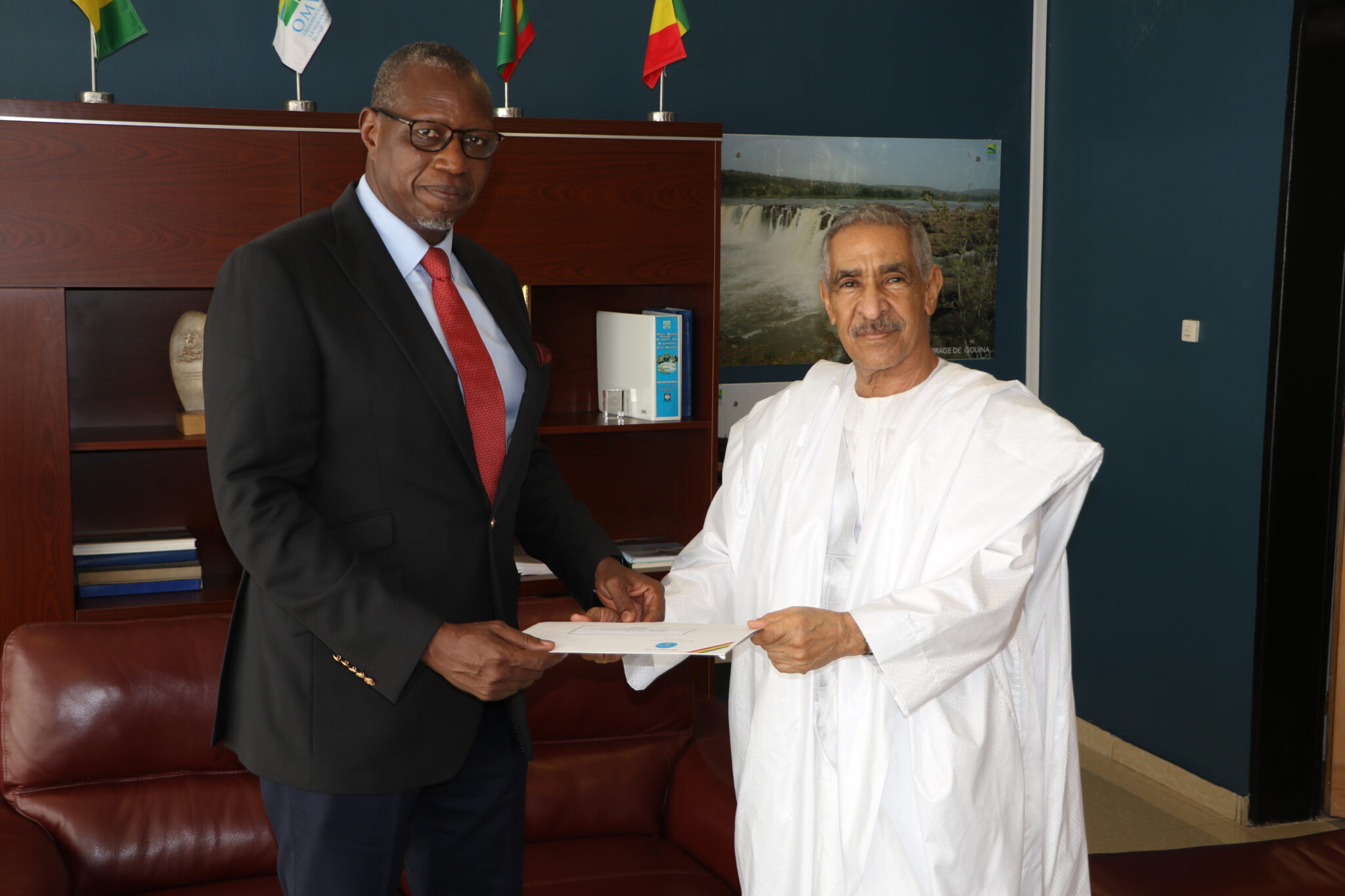 Audience accordée au nouvel Ambassadeur de la République du Mali au